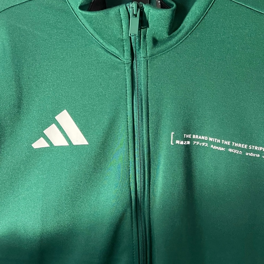 Adidas - Picture 7 of 8